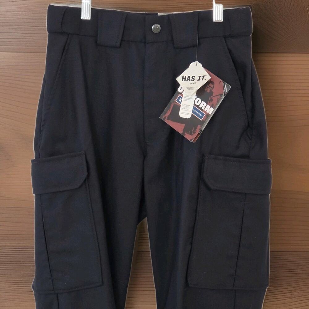 5.11 Tactical Serirs Pants Mens 28W Uniform Cargo Utility Stretch EMS Police NWT